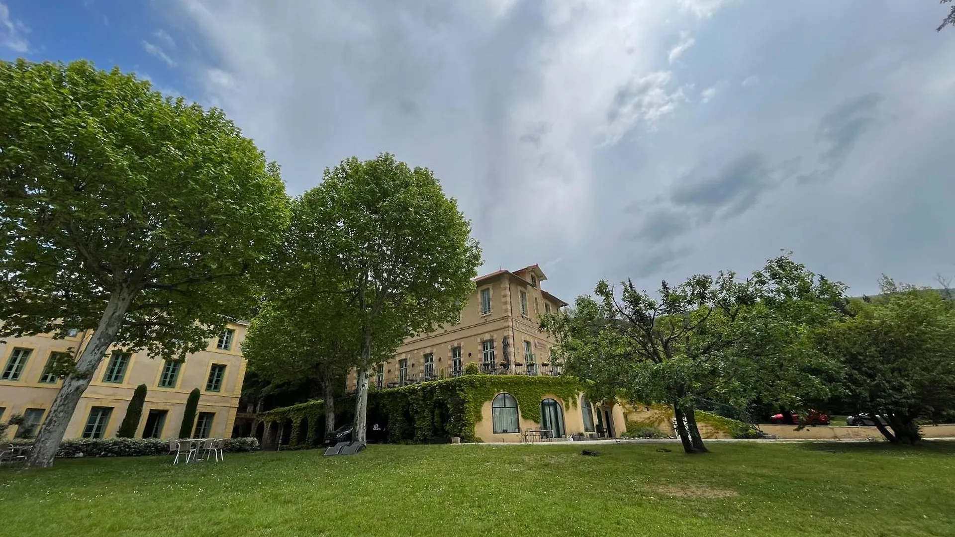 아파트 Mont Ventoux-Chateau Gipieres App Nr 9 몽트브륀-레-뱅
